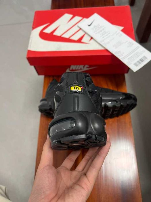 Nike Air Max Plus TN Black r.41