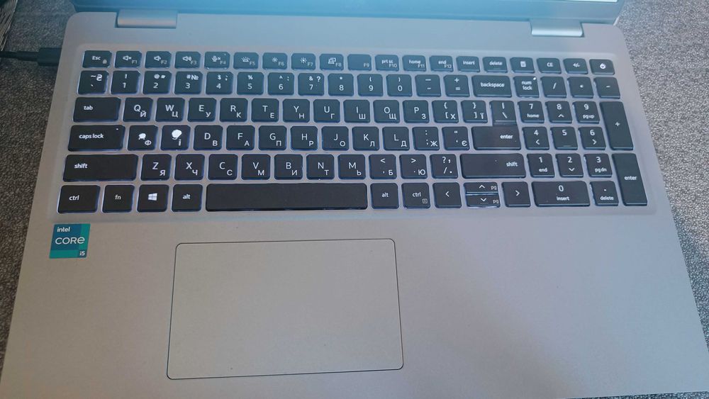 Ноутбук DELL Latitude 5520/15,6” FHD IPS/i5-1145G7/16GB/SSD 512