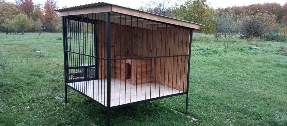 Вольєри для собак