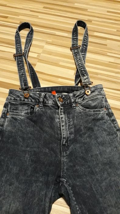 Świetne spodnie z szelkami H&M XS