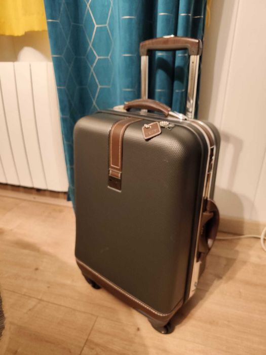 Mala de Luxo Delsey Paris C/chaves 10kgs