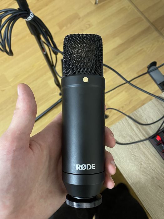 RØDE NT1 KIT Black + стійка + кабель + аудіоінтерфейс
