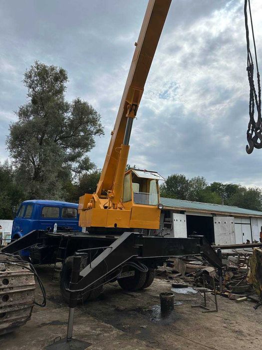 Автокран Маз 500 КС-3577 14 тонн, двигун ямз 236
