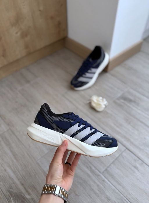 США! Жіночі кросівки Adidas Lightblaze JR0039 Оригінал! 37.5-38.5p