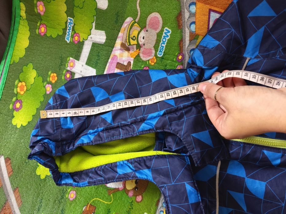 Куртка з капюшоном від бренду Lassie, розмір 86/92