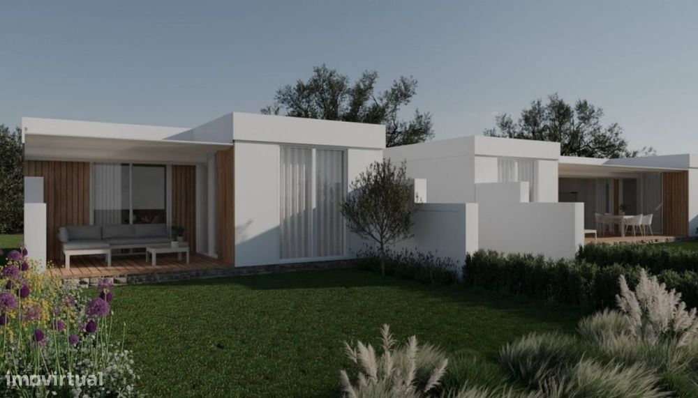 Moradia V2 com jardim e piscina à venda em Monchique, Algarve
