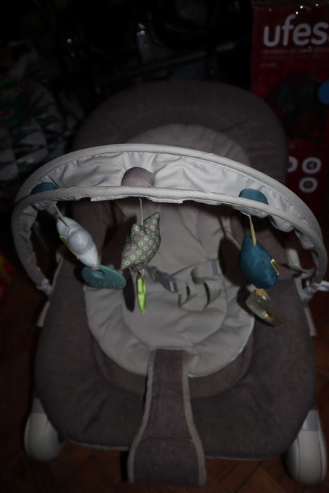 Espreguiçadeira Bebé Chicco com Arco de Brinquedos (1 por 25€ | 2 por 40€)