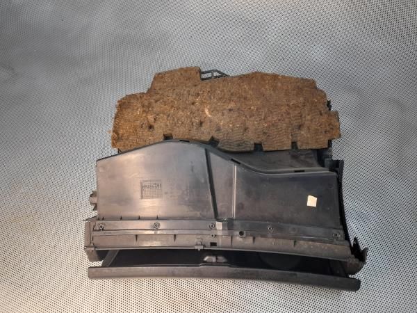 Porta luvas AUDI A4 (8D2, B5)