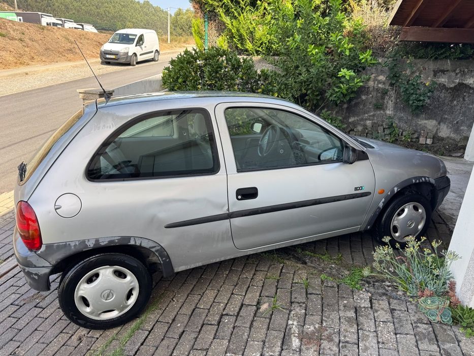 Opel corsa B de 2000