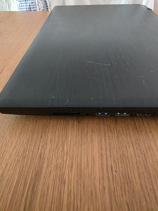 Toshiba Satellite Portátil C55-C-1G7