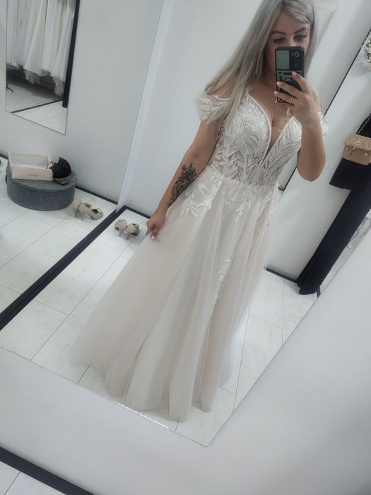 Suknia ślubna ramiączka opadające M L