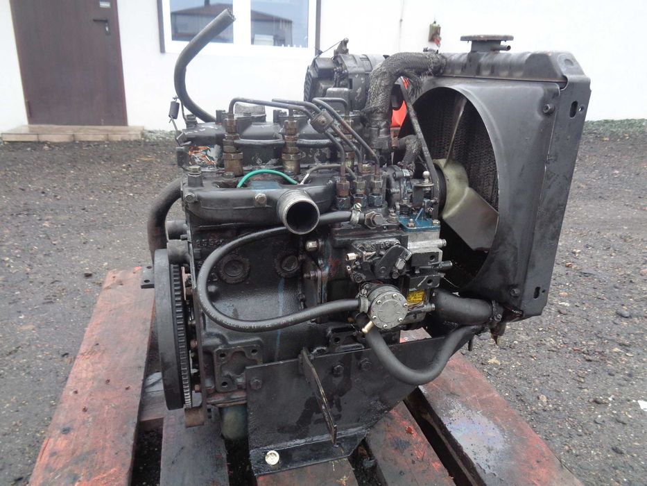 Silnik KUBOTA D850 3-cylindrowy diesel , 20KM z chłodnicą