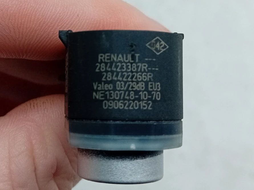 Sensor de estacionamento trás RENAULT Captur II