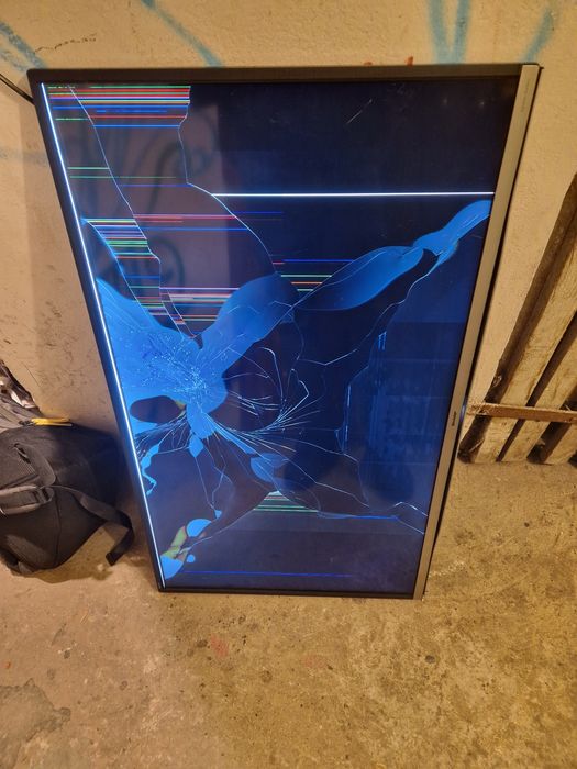 Sharp tv na części