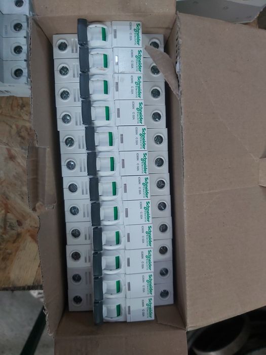 Автоматы элект, диф. автоматы, УЗО серии Acti9 iC60H Schneider Elect