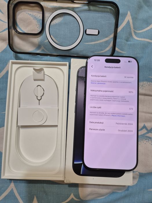 Iphone 16 pro 256gb stan idealny