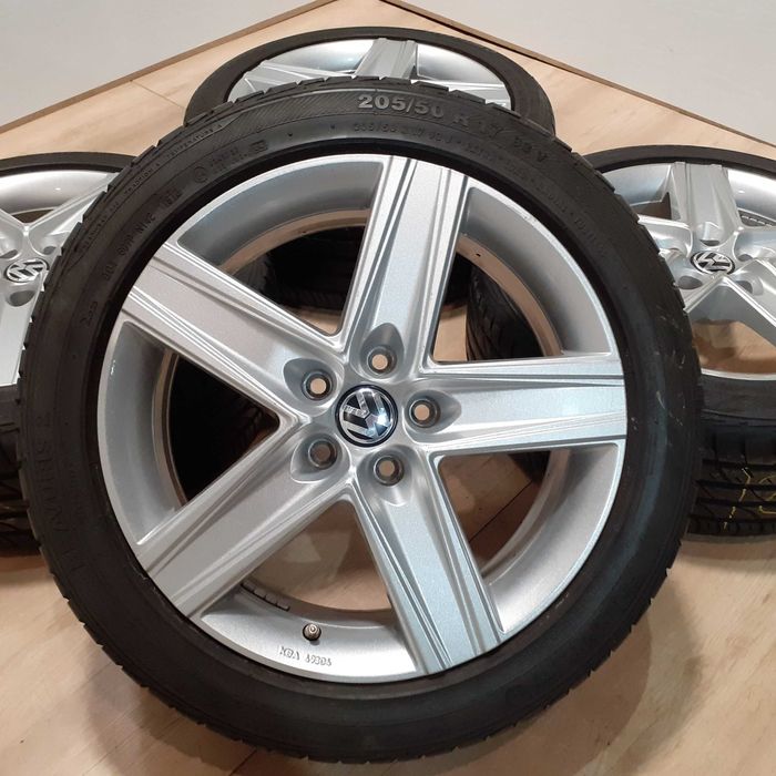 Диски VW R17 5x112 Jetta Golf Touran Skoda Octavia Audi A3 Seat Leon