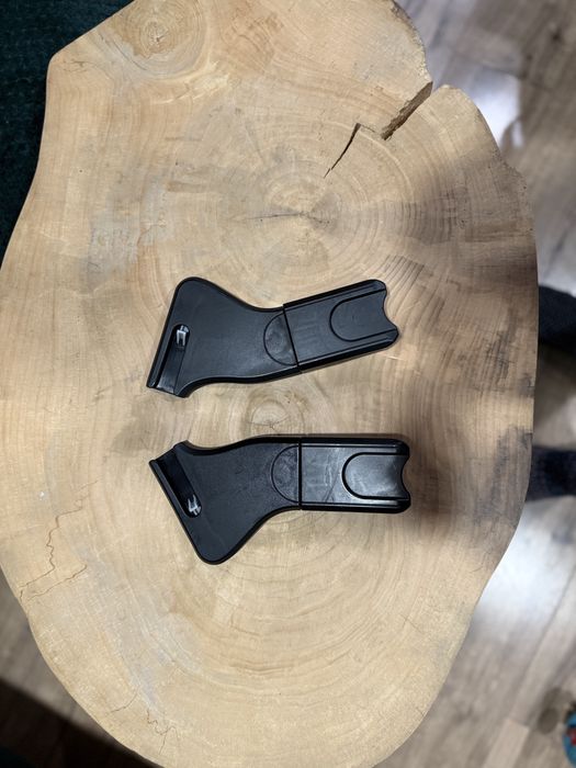 Adaptery do nosidelka i wózna Joie