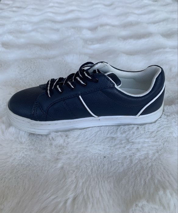 Buty Benetton 30 skóra naturalna sneakersy komunia wkładka 18,5 cm