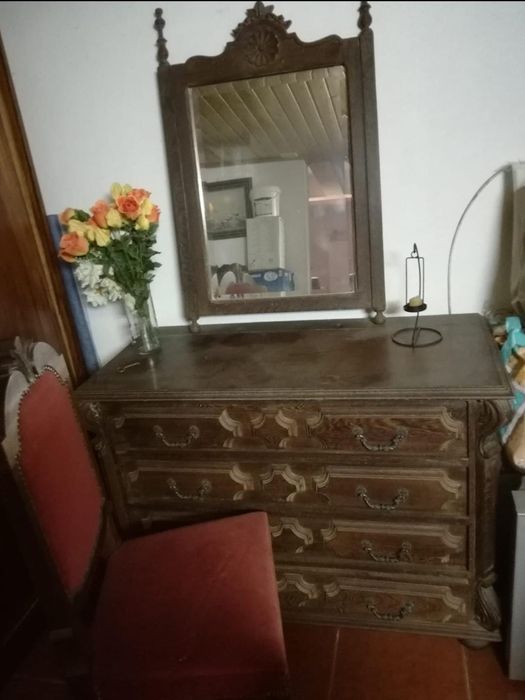 Quarto completo ,cama de casal completa