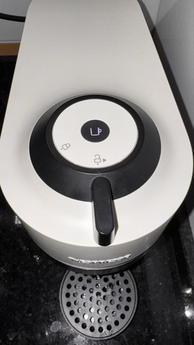 Máquina Nespresso Vertuo