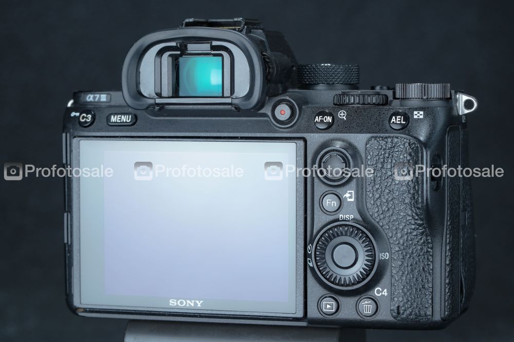 Фотоапарат Sony Alpha A7 III