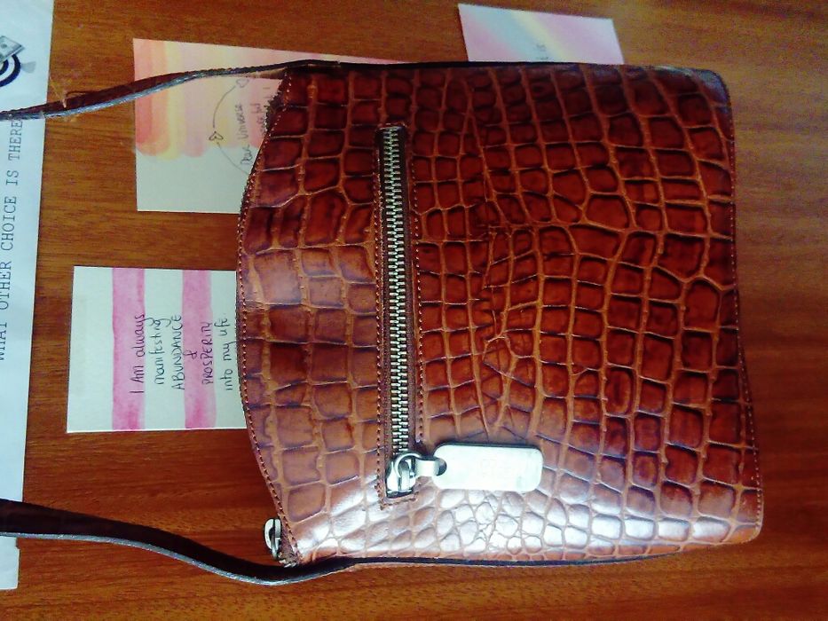 Carteira em pele vintage