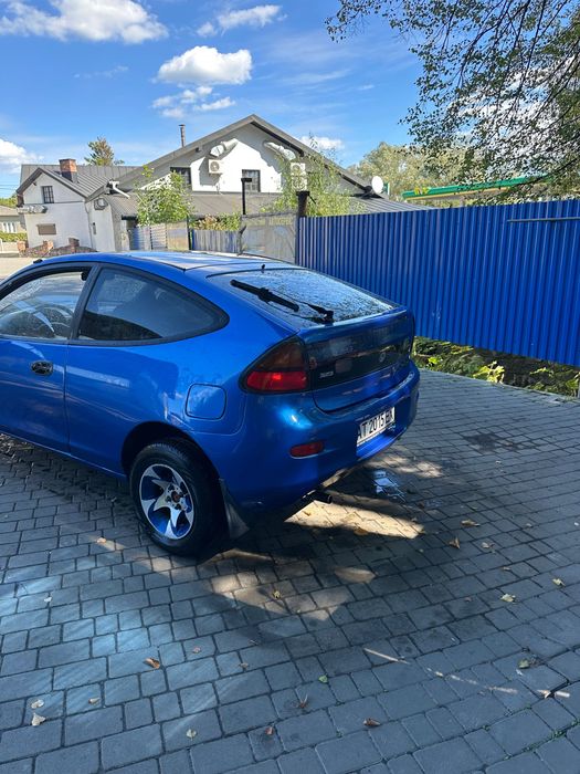 Продам Mazda 323