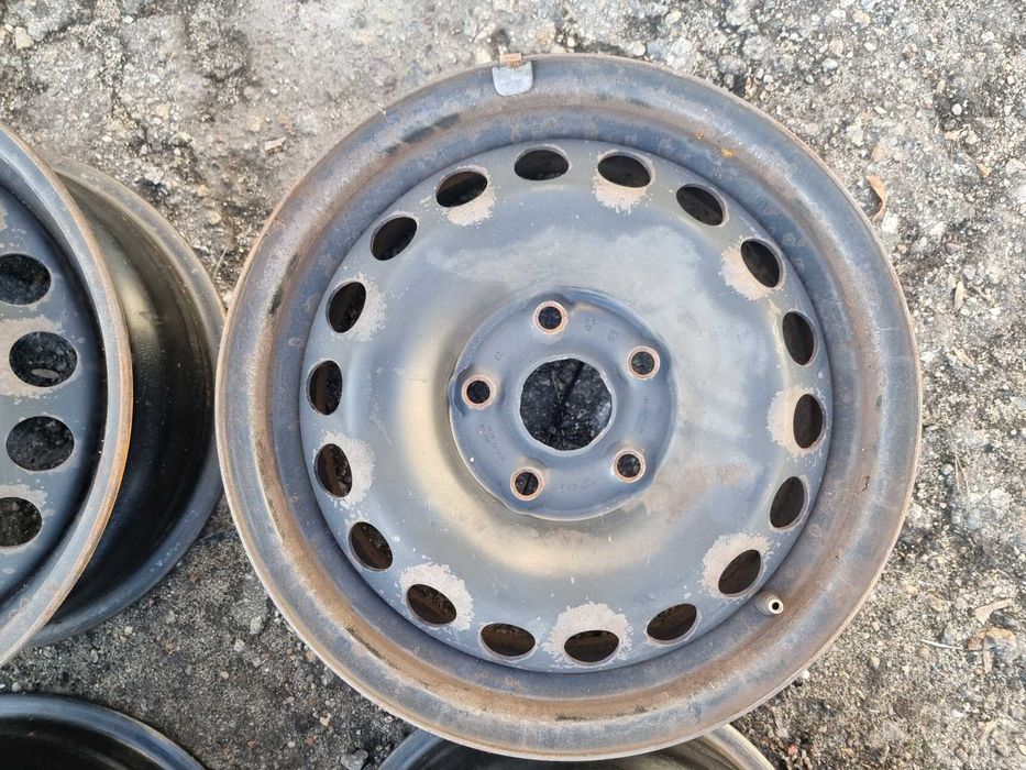 Felgi 15" 6jx15 ET 47 Volkswagen Audi Skoda Seat