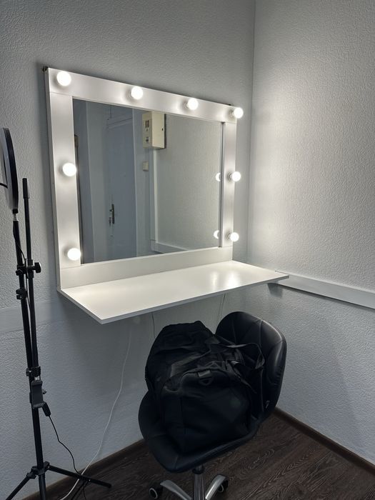 Здам місце для бровіста і ін.