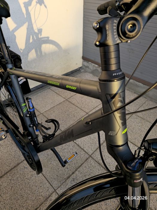 KTM Saragossa Street TREKKING