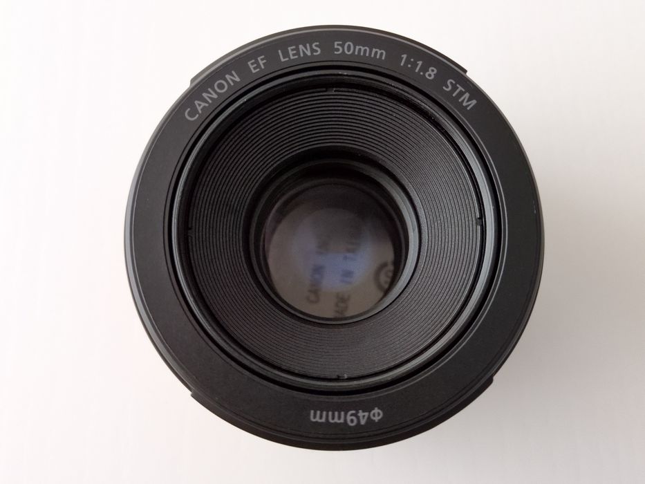 Objectiva Canon EF 50mm f/1.8 STM (como nova)