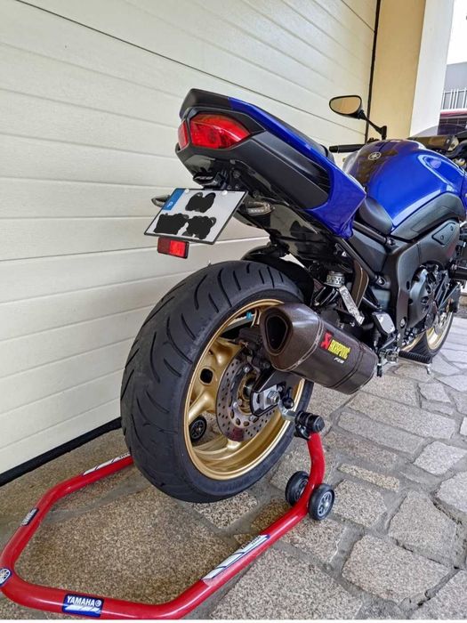 Yamaha FZ8  (impecável)