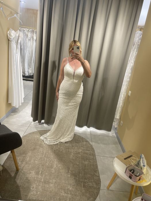 Весільна сукня рибка з шлейфом
