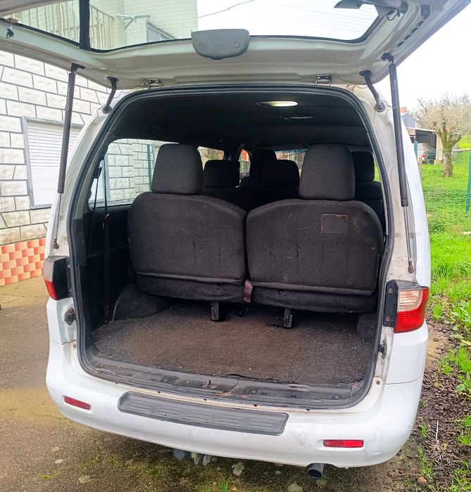 Hyundai H1 SVX 9lug 2001