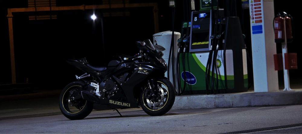 Suzuki GSX-R 750 K7