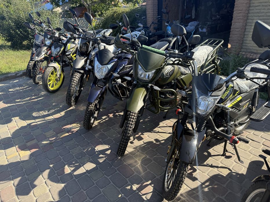 Продам мотоцикол Lifan-мустанг 2025