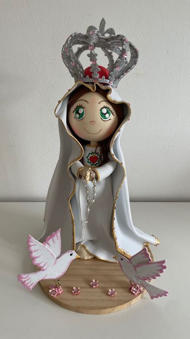 Nossa Senhora em E.V.A