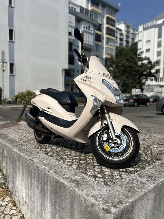Moto Scooter 125cc