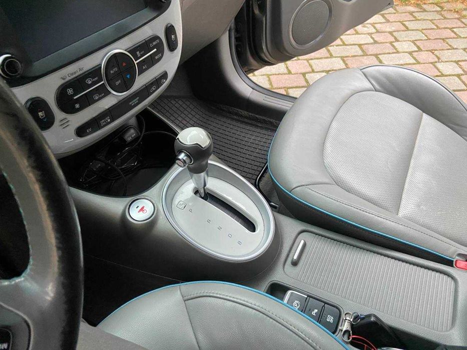 Автомобіль Kia Soul EV 2015