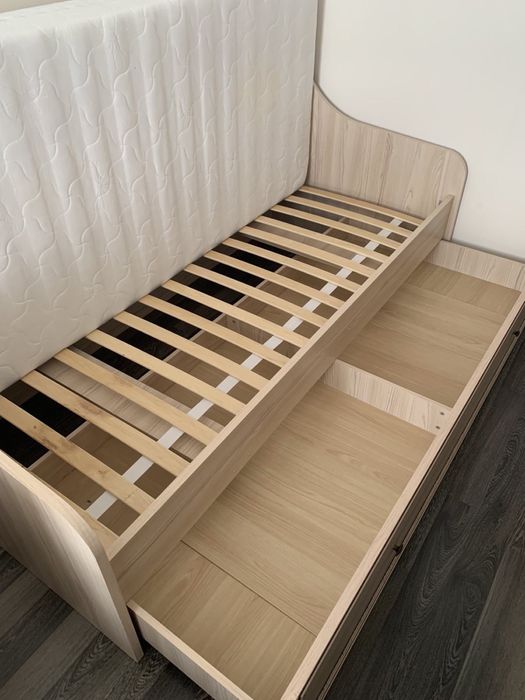 Кровать односпальная 900 х 2000