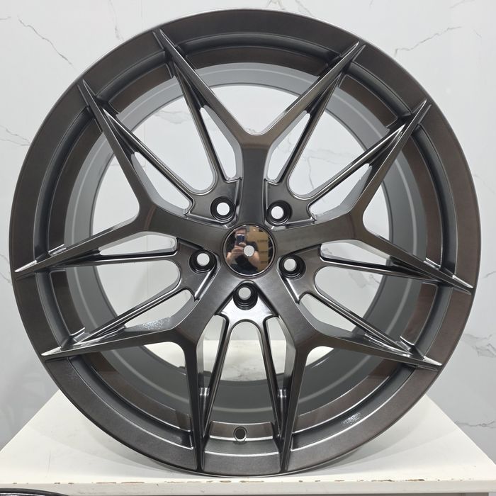 Jantes 18" Compatíveis HRE 5x120 BMW