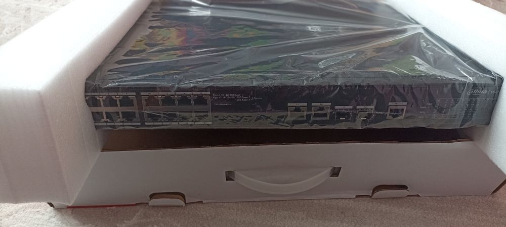 POE комутатор Dahua свіч, світч, switch