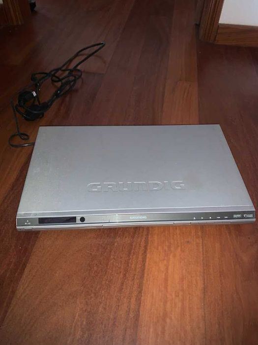 Pack Retro VHS LG + DVD Grundig