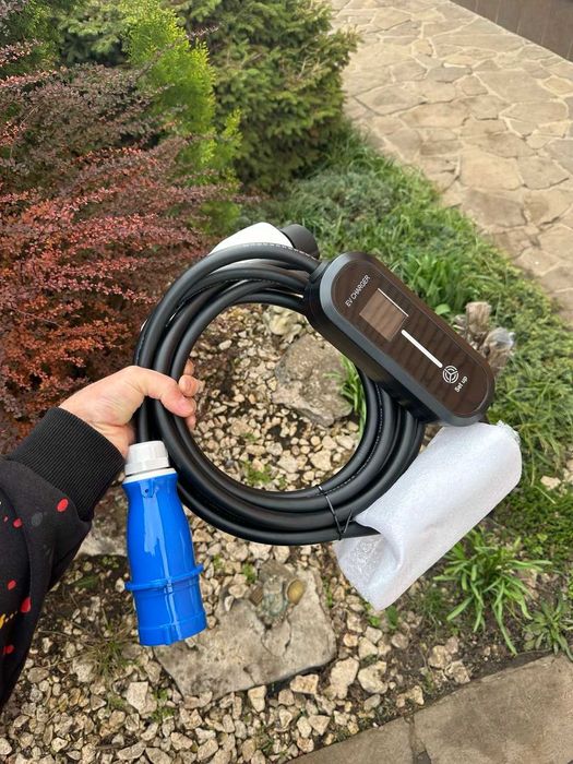 7-кВт зарядка Зарядное устройство для электромобиля зарядний пристрій