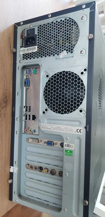 Komputer stacjonarny bez dysku