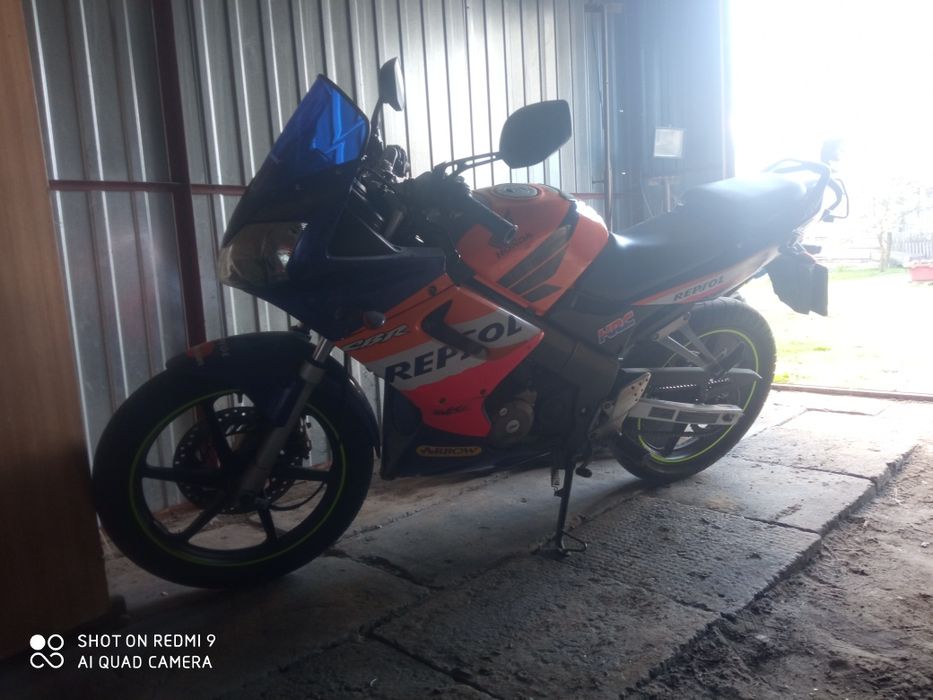 Honda   cbr  125