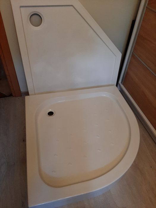 Brodzik 90x90 x5cm kolumna natryskowa