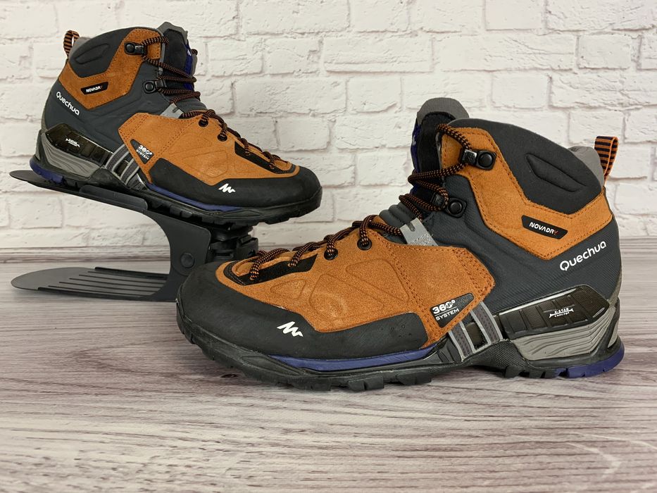Трекінгові черевики Quechua, 42-26.5см.