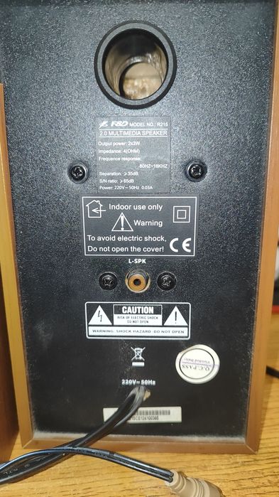 Продам комп’ютерні колонки F&D R215 формату 2.0.